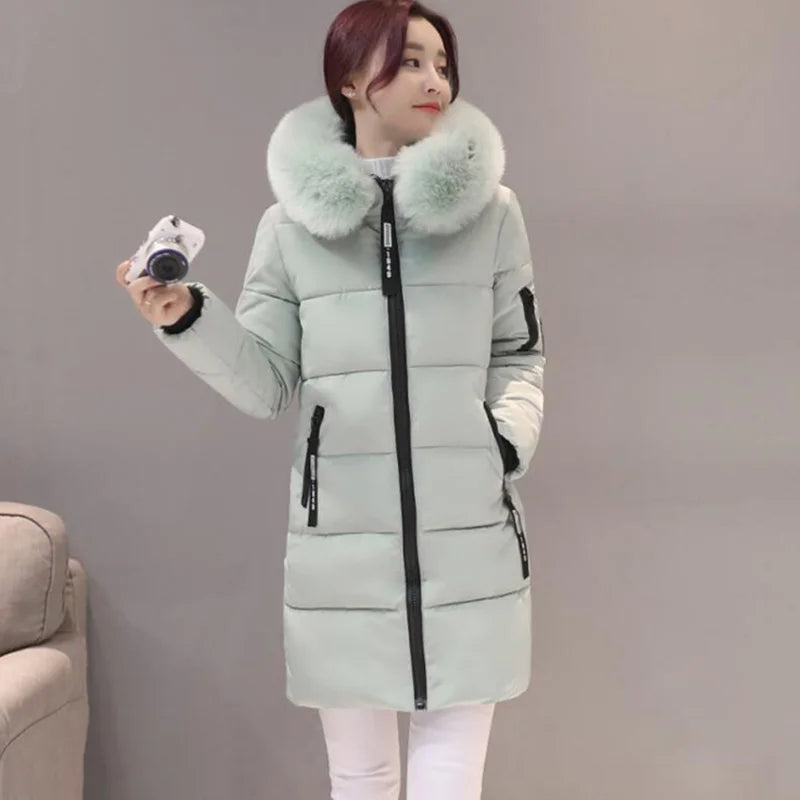 Parka da donna con cappuccio in pelliccia calda invernale Moda comode tasche con cerniera Design Giacca lunga Cappotti femminili sottili ed spessi eleganti