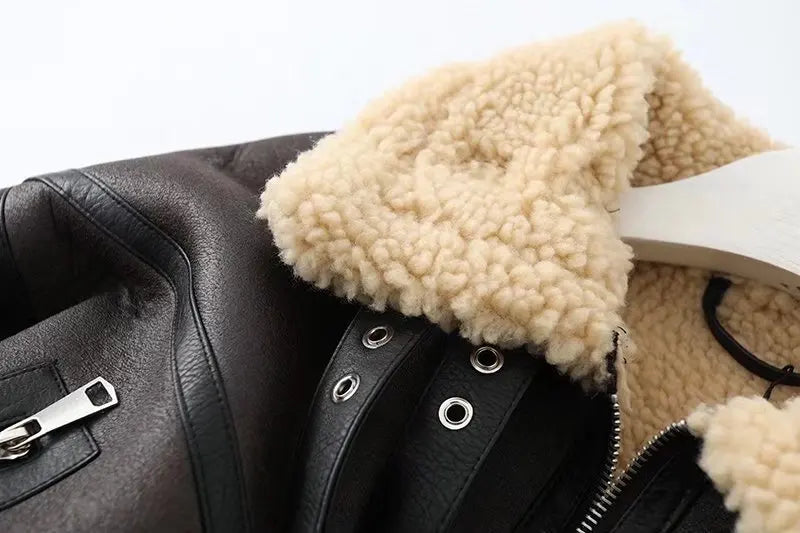Ailegogo Inverno Donna Streetwear Giacca corta in pelliccia di agnello sintetica con cintura Moto Biker Cappotto di pelle di pecora caldo spesso Capispalla