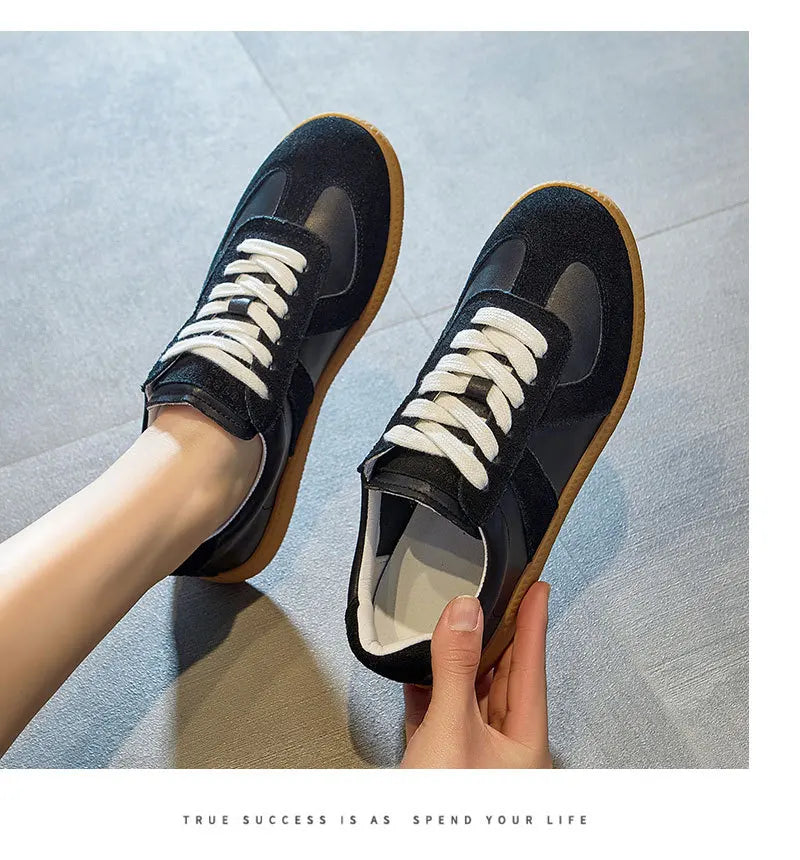 Dechun scarpe da donna in pelle retrò piccole scarpe bianche versatili nuovo tempo libero