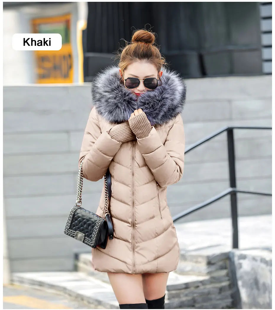 2025 nuovo modo di arrivo sottile giacca invernale da donna imbottito in cotone caldo addensare cappotto da donna cappotti lunghi Parka giacche da donna