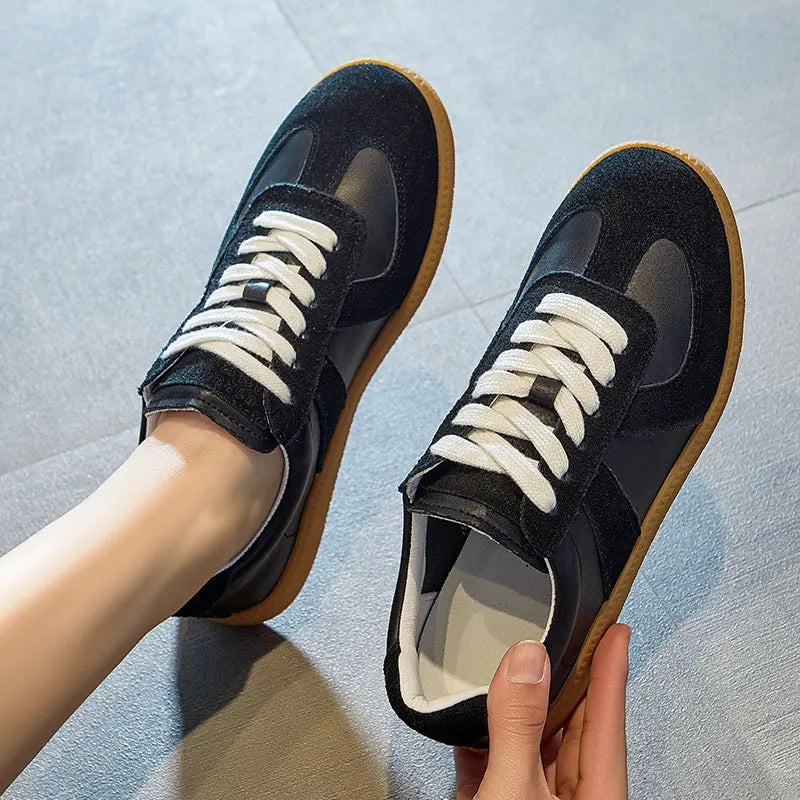 Dechun scarpe da donna in pelle retrò piccole scarpe bianche versatili nuovo tempo libero
