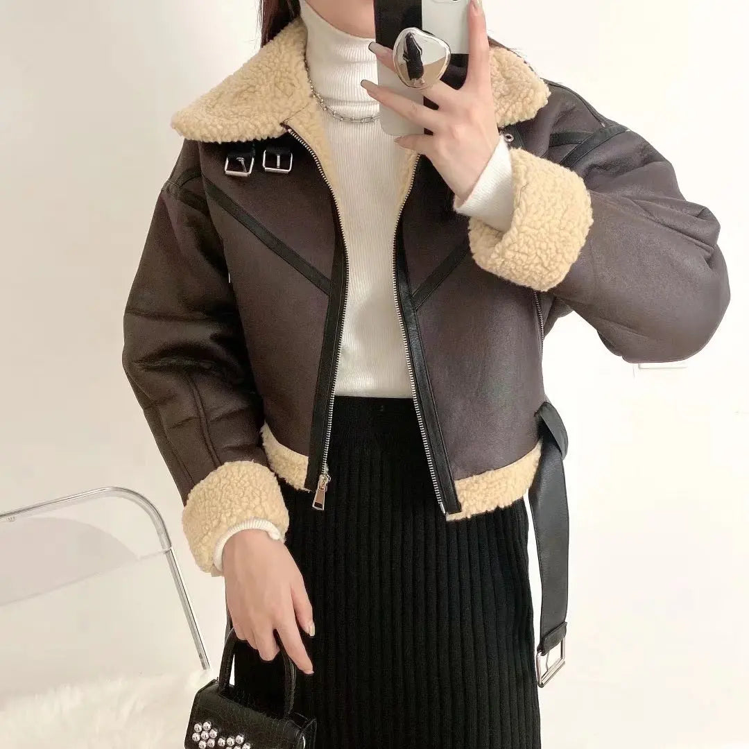 Ailegogo Inverno Donna Streetwear Giacca corta in pelliccia di agnello sintetica con cintura Moto Biker Cappotto di pelle di pecora caldo spesso Capispalla