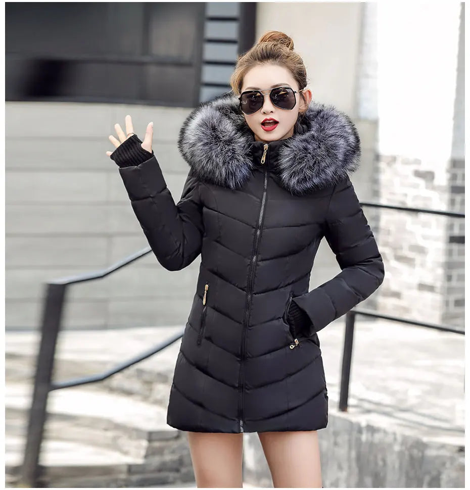2025 nuovo modo di arrivo sottile giacca invernale da donna imbottito in cotone caldo addensare cappotto da donna cappotti lunghi Parka giacche da donna