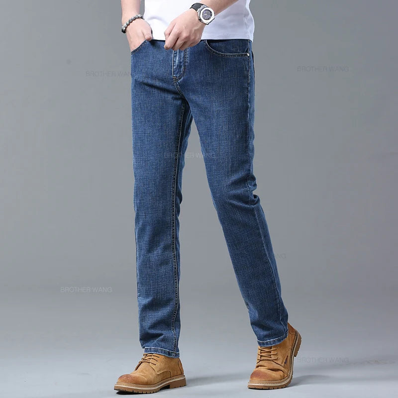 Jeans slim azzurri da uomo primaverili Pantaloni in denim in tessuto elasticizzato casual alla moda Pantaloni classici Grigio fumo