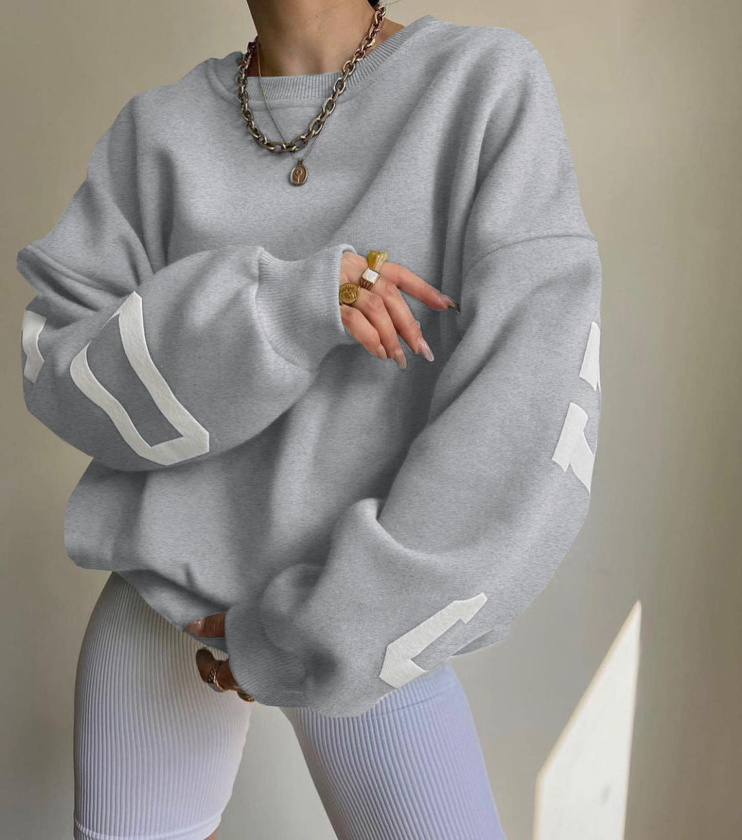 Combhasaki Y2K Grunge Pullover allentato da donna Felpe con stampa di lettere Top a maniche lunghe ispessiti casual Felpa con cappuccio autunnale Streetwear