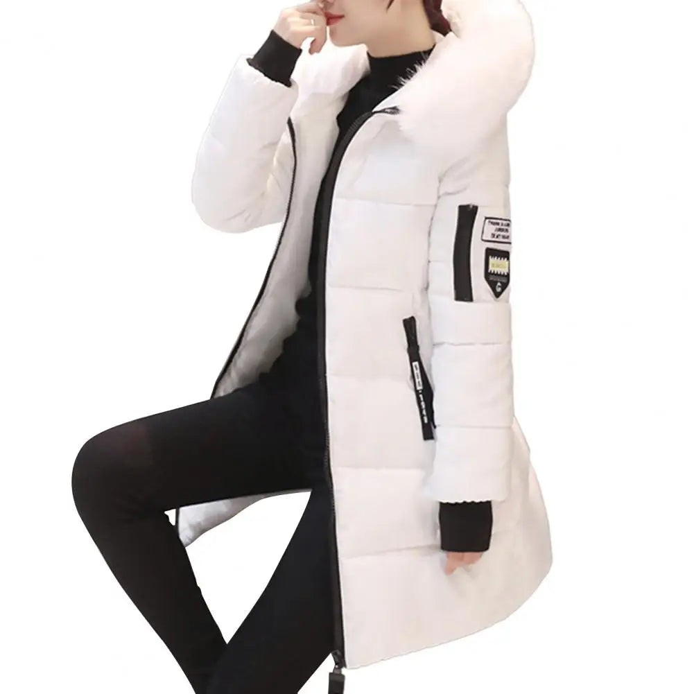 Giacche invernali da donna Piumini in cotone con cappuccio Top Parka di grandi dimensioni Mujer Cappotti Cappotto lungo Moda femminile Collo di pelliccia Abiti Capodanno