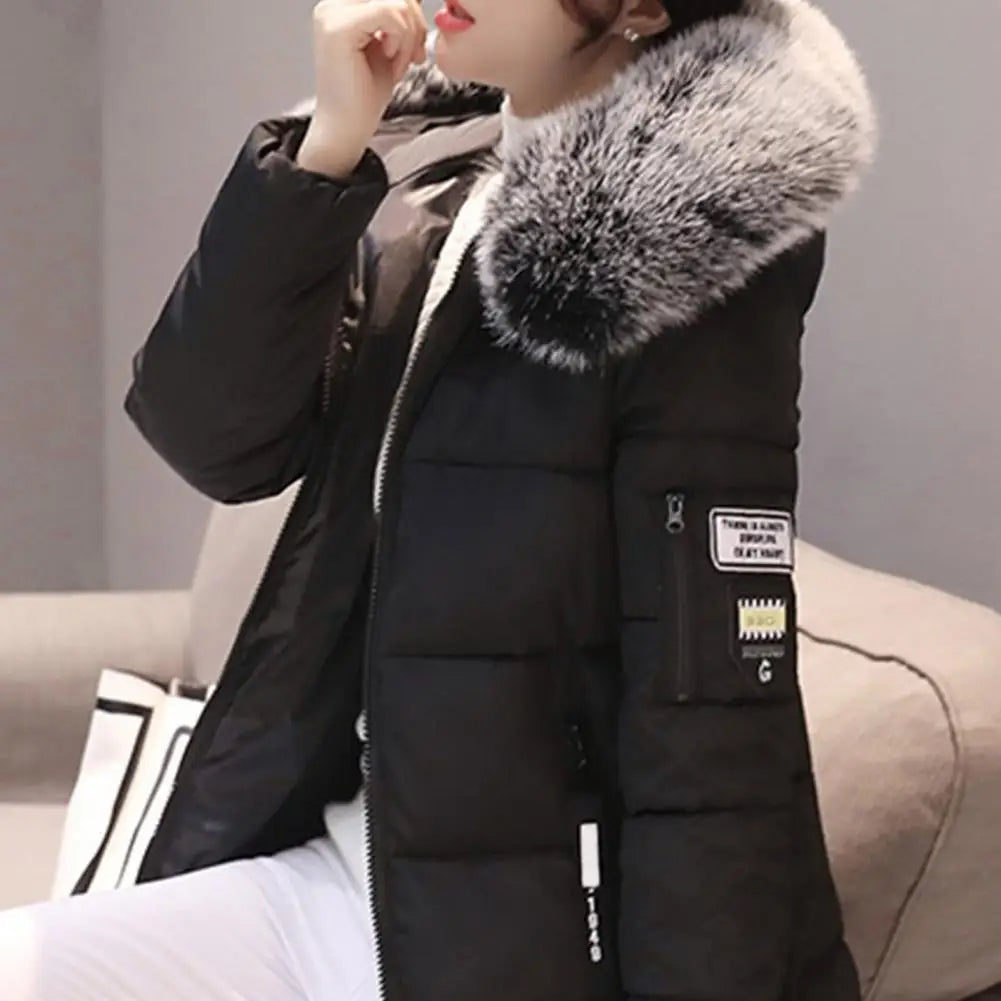 Giacche invernali da donna Piumini in cotone con cappuccio Top Parka di grandi dimensioni Mujer Cappotti Cappotto lungo Moda femminile Collo di pelliccia Abiti Capodanno