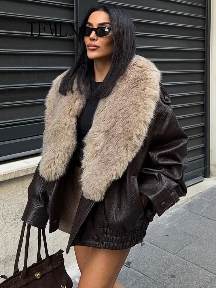 TFMLN 2025 Donne di Inverno Allentato Giacca In Ecopelle Moda Rimosso Grande Collo di Pelliccia Cappotto Causale High Street Doppio Petto Outwear