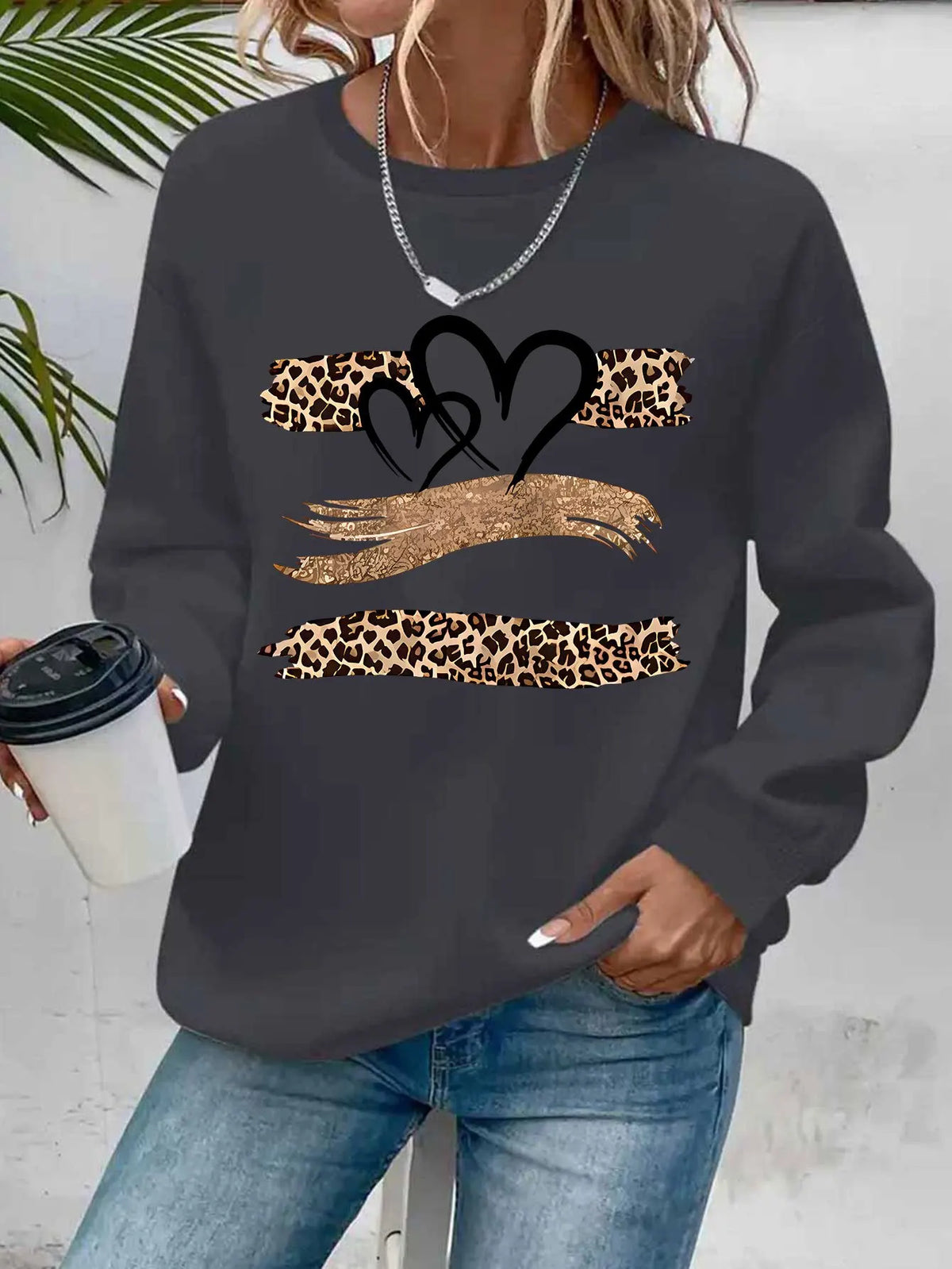 Pullover con cappuccio girocollo a maniche lunghe in velluto stampato con motivo a lettere comode e casual autunnali e invernali da donna