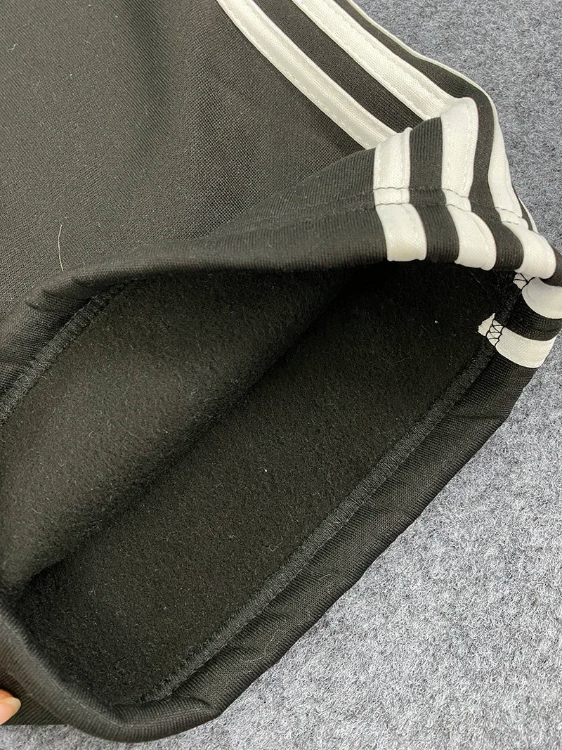 Set da due pezzi vestibilità ampia stile college retrò americano con pantaloni da bagno finti con doppia testa a doppia vita per il tempo libero sportivo Moda 2025