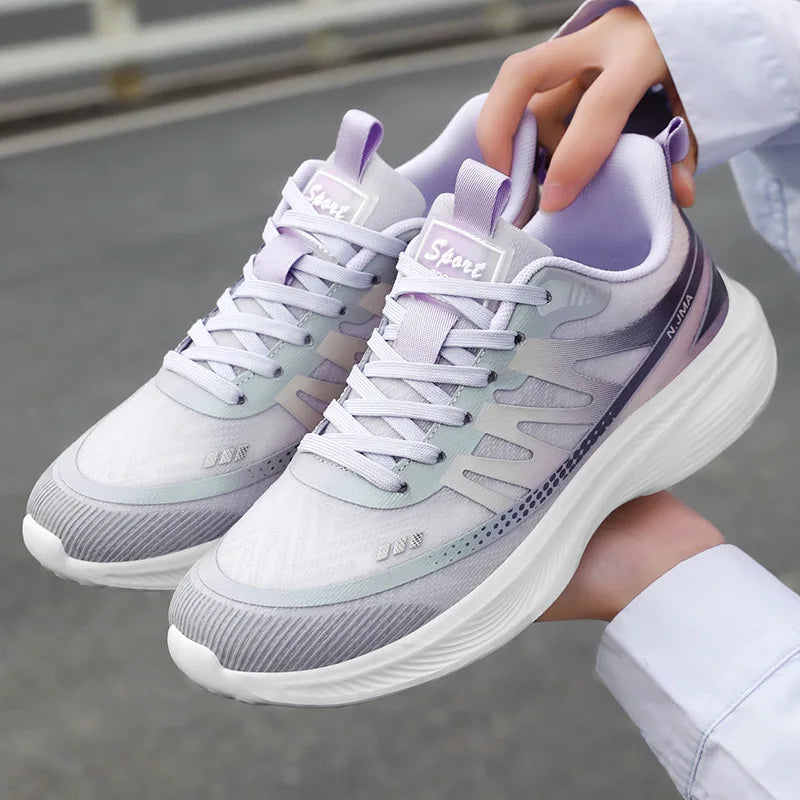 Nuove scarpe da corsa in mesh traspirante da donna Sneakers da esterno leggere Scarpe da passeggio da palestra antiscivolo Scarpe casual alla moda per le donne