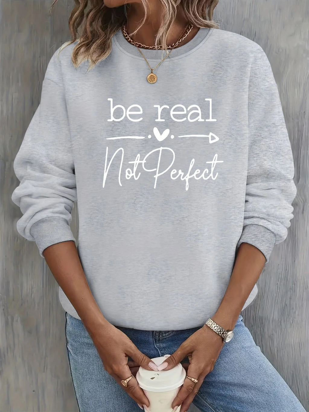 Pullover con cappuccio girocollo a maniche lunghe in velluto stampato con motivo a lettere comode e casual autunnali e invernali da donna