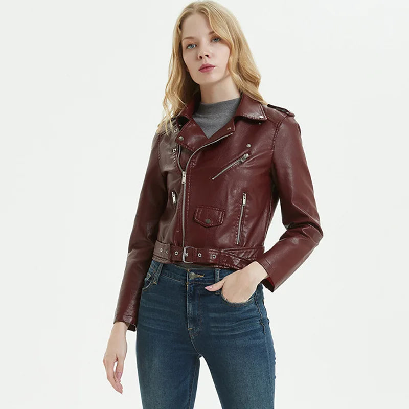 2025 Primavera Autunno Nuova giacca di pelle da donna Abbigliamento da moto Cappotto corto