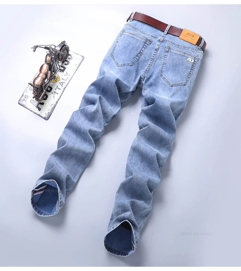Jeans slim azzurri da uomo primaverili Pantaloni in denim in tessuto elasticizzato casual alla moda Pantaloni classici Grigio fumo