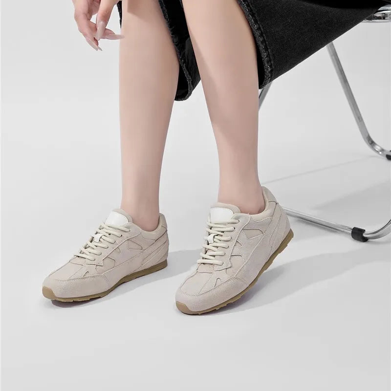 AIYUQI Sneakers da Donna 2026 Nuove Scarpe Basse in Vera Pelle da Donna per Allenamento, Taglie Grandi, Stile Retrò Casual