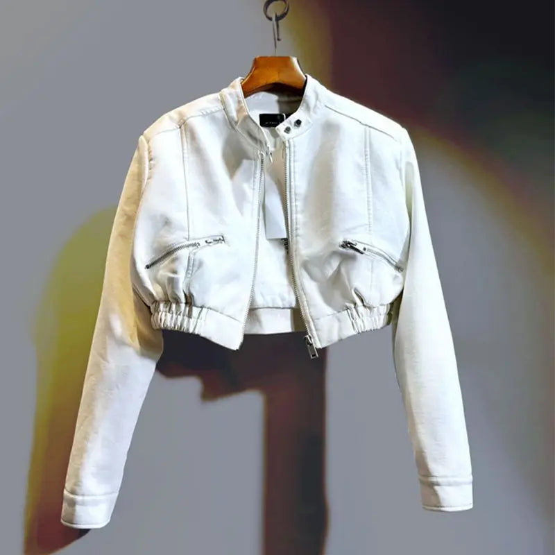 2025 Autunno nuova bella giacca da moto corta versatile giacca in pelle PU a vita alta per donna cappotto in pelliccia sintetica