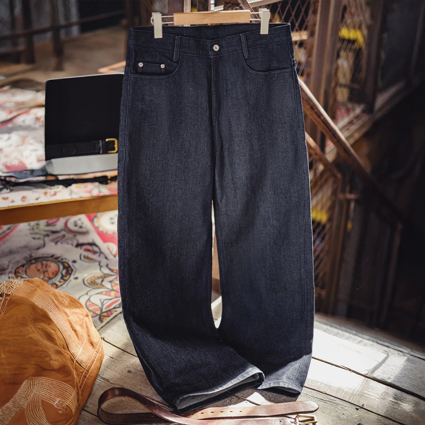 Maden Vintage Jeans da uomo in denim grezzo con cimosa da 15,6 once Pantaloni a gamba larga con cerniera YKK Jeans dritti per l'autunno e l'inverno