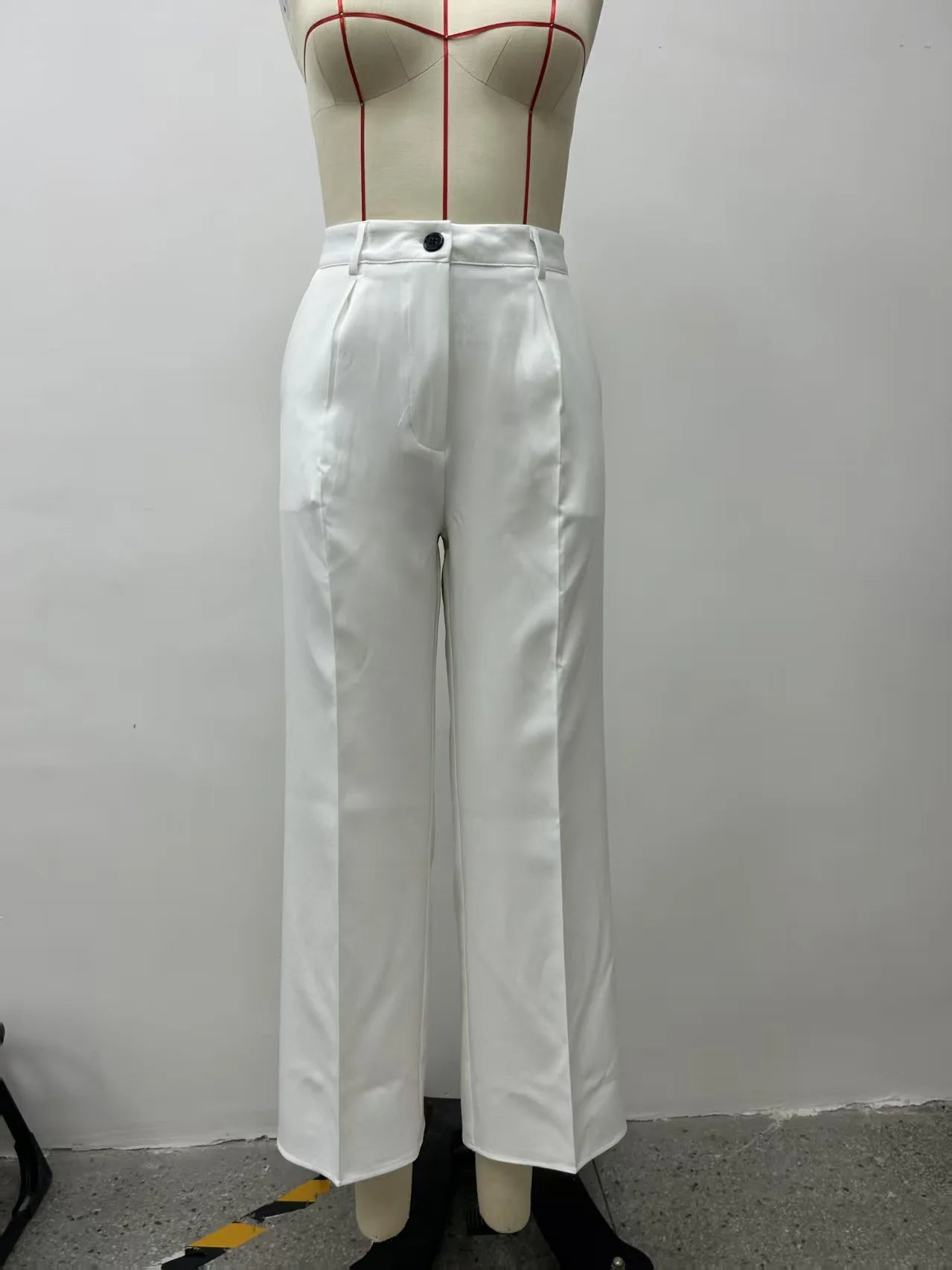 Pantaloni larghi pieghettati a vita alta da donna casual in tinta unita Pantaloni da lavoro Primavera Autunno Nuovi pantaloni dritti Pantaloni su misura da ufficio