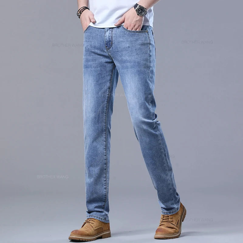 Jeans slim azzurri da uomo primaverili Pantaloni in denim in tessuto elasticizzato casual alla moda Pantaloni classici Grigio fumo