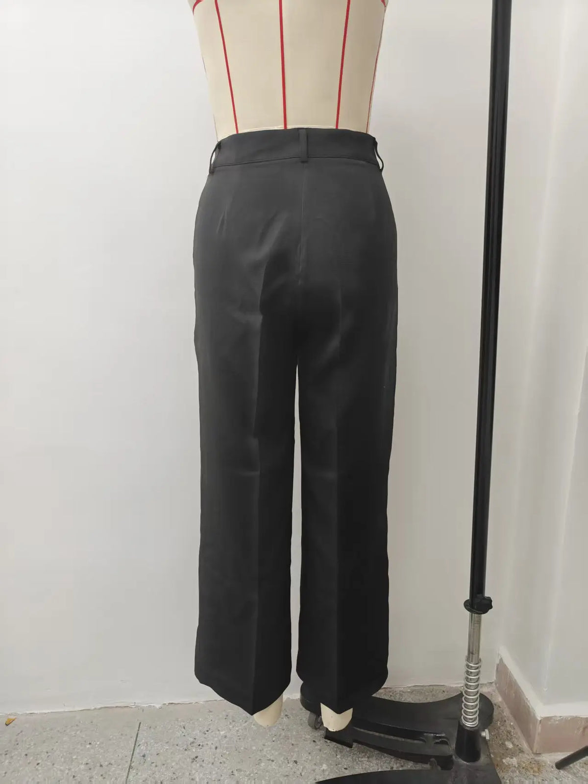 Pantaloni larghi pieghettati a vita alta da donna casual in tinta unita Pantaloni da lavoro Primavera Autunno Nuovi pantaloni dritti Pantaloni su misura da ufficio