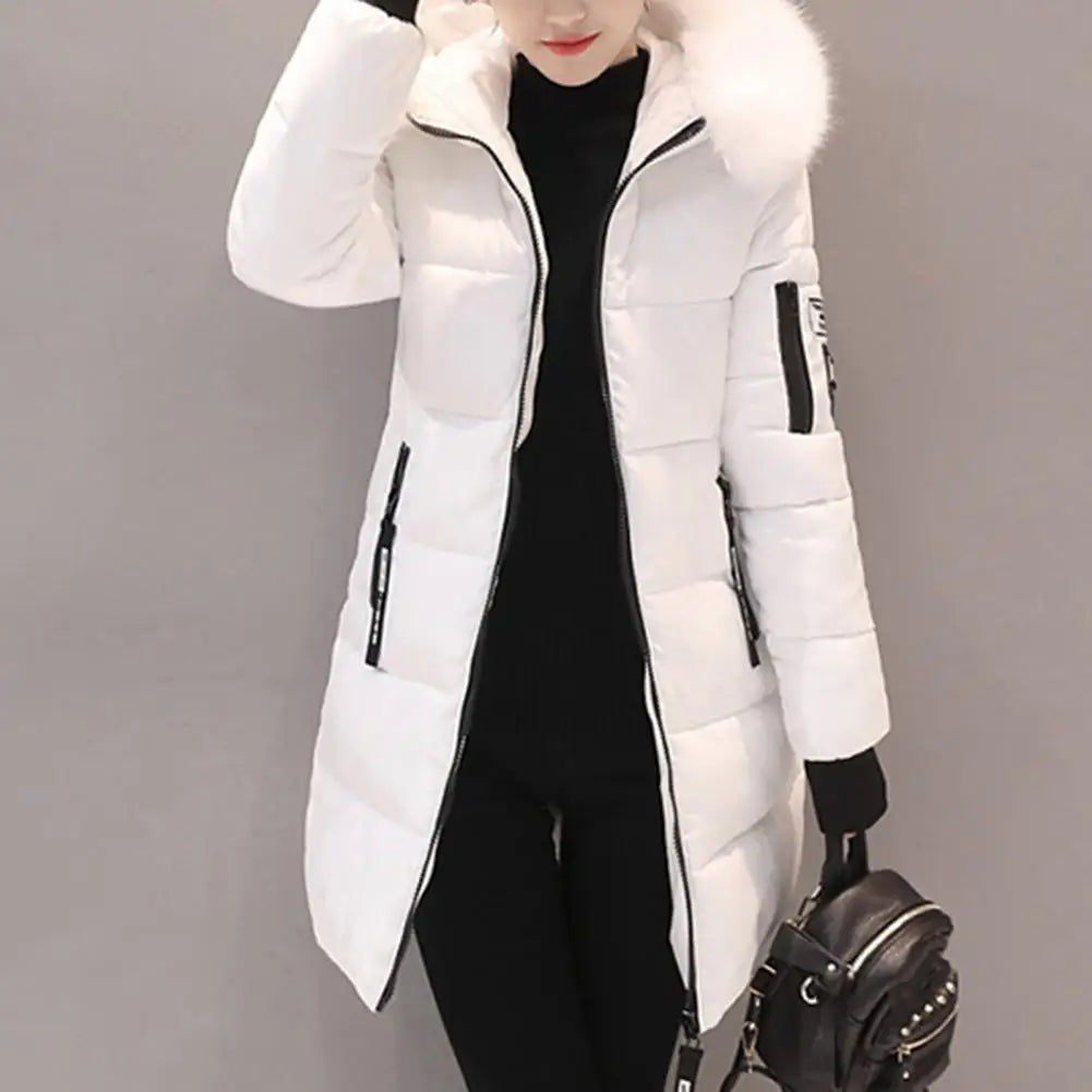 Giacche invernali da donna Piumini in cotone con cappuccio Top Parka di grandi dimensioni Mujer Cappotti Cappotto lungo Moda femminile Collo di pelliccia Abiti Capodanno