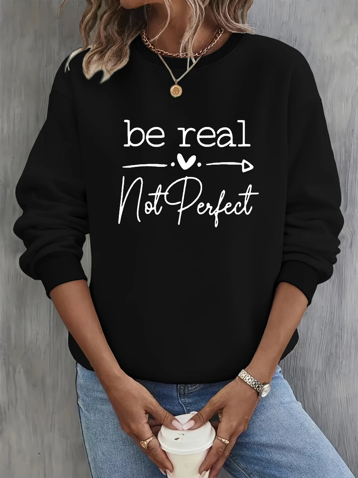 Pullover con cappuccio girocollo a maniche lunghe in velluto stampato con motivo a lettere comode e casual autunnali e invernali da donna