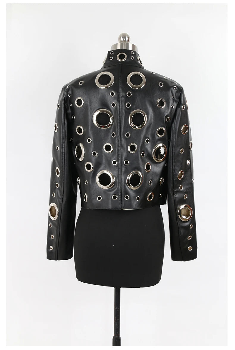 Nerazzurri primavera autunno corto scava fuori giacca in pelle Pu donna rivetto fresco elegante Designer di lusso vestiti pista moda 2024