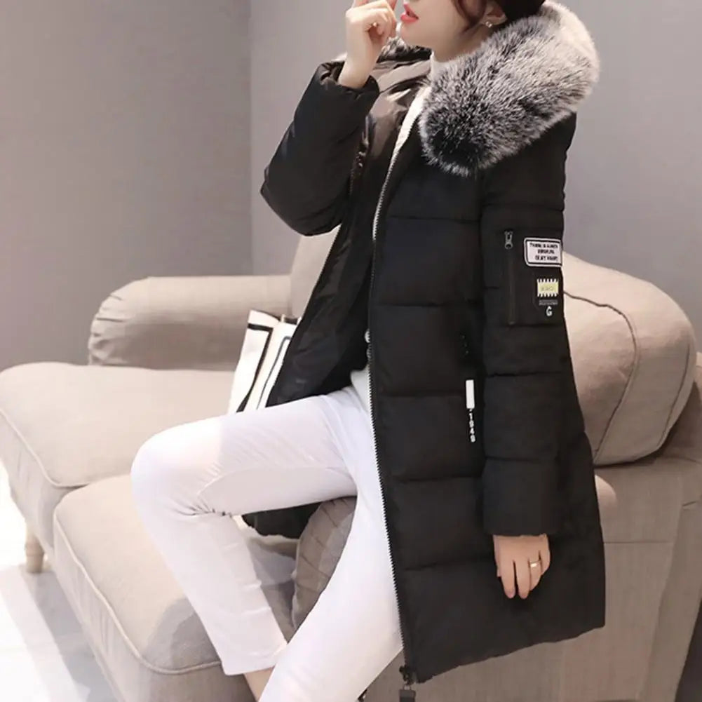 Giacche invernali da donna Piumini in cotone con cappuccio Top Parka di grandi dimensioni Mujer Cappotti Cappotto lungo Moda femminile Collo di pelliccia Abiti Capodanno