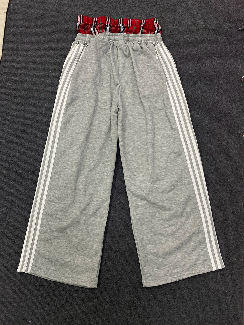 Set da due pezzi vestibilità ampia stile college retrò americano con pantaloni da bagno finti con doppia testa a doppia vita per il tempo libero sportivo Moda 2025