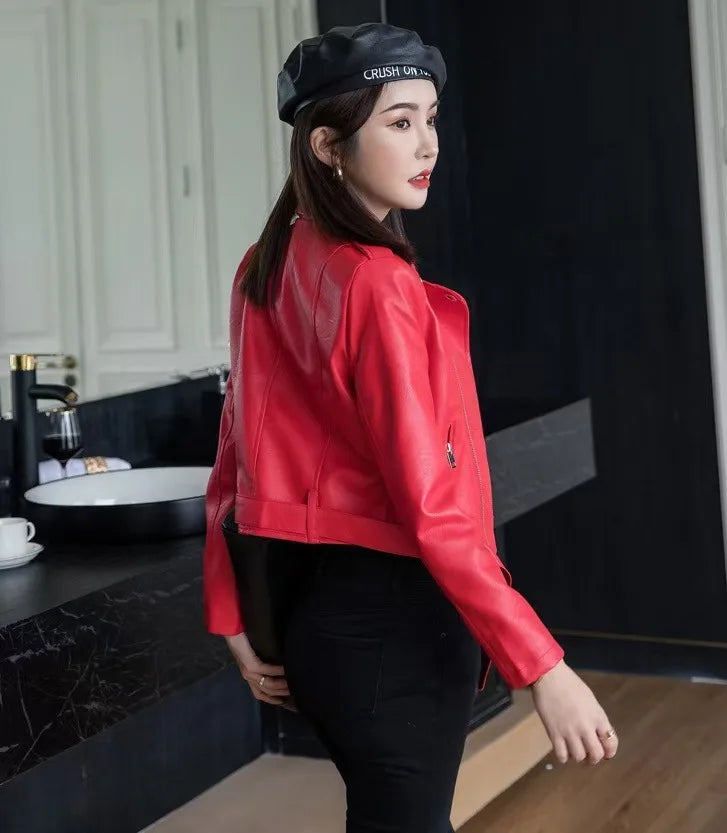 2025 Primavera Autunno Nuova giacca di pelle da donna Abbigliamento da moto Cappotto corto